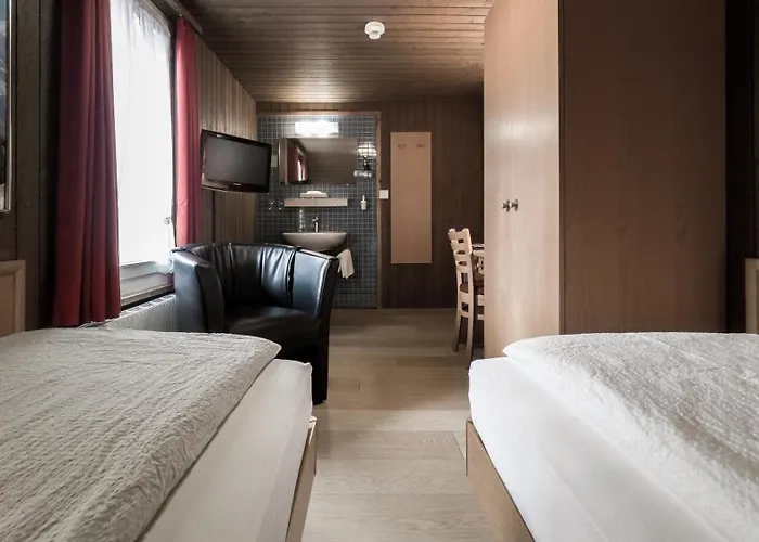 Roessli Otel Unterseen