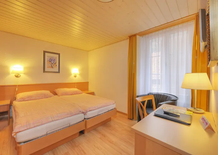 Roessli Otel Unterseen